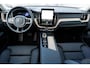 Volvo XC60 2.0 T6 Plug-in hybrid AWD Ultra Dark | Luchtvering | Trekhaak | Panoramadak | Head up display | 360 graden camera | Verwarmbare voorstoelen stuurwiel en achterbank | Premium audio by Harman Kardon |