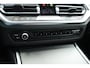 BMW 3-Serie Touring 320i M Sport | Rijklaar! | Dig. Cockpit | Stoelverw. | Adapt. Cruise | PDC | Nav+App.Connect | Sfeerverl. | Climate | E-Klep | LED | 18'' V