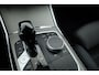 BMW 3-Serie Touring 320i M Sport | Rijklaar! | Dig. Cockpit | Stoelverw. | Adapt. Cruise | PDC | Nav+App.Connect | Sfeerverl. | Climate | E-Klep | LED | 18'' V