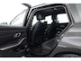 BMW 3-Serie Touring 320i M Sport | Rijklaar! | Dig. Cockpit | Stoelverw. | Adapt. Cruise | PDC | Nav+App.Connect | Sfeerverl. | Climate | E-Klep | LED | 18'' V