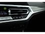 BMW 3-Serie Touring 320i M Sport | Rijklaar! | Dig. Cockpit | Stoelverw. | Adapt. Cruise | PDC | Nav+App.Connect | Sfeerverl. | Climate | E-Klep | LED | 18'' V