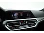 BMW 3-Serie Touring 320i M Sport | Rijklaar! | Dig. Cockpit | Stoelverw. | Adapt. Cruise | PDC | Nav+App.Connect | Sfeerverl. | Climate | E-Klep | LED | 18'' V