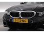 BMW 3-Serie Touring 320i M Sport | Rijklaar! | Dig. Cockpit | Stoelverw. | Adapt. Cruise | PDC | Nav+App.Connect | Sfeerverl. | Climate | E-Klep | LED | 18'' V