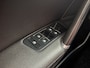 Volkswagen Golf 1.2 TSI Business Edition R Connected | Stoelverwarming | Massage | Navi |