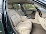 Jaguar XJ X350 3.0 V6, BRITISH RACING GREEN