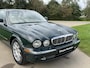 Jaguar XJ X350 3.0 V6, BRITISH RACING GREEN