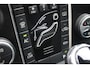 Volvo V40 Cross Country T3 Polar+ Luxury | Panoramadak | Harman Kardon Premium Sound | Parkeersensoren en Parkeercamera achter | Lederen bekleding | Standkachel | Volvo Guard alarm | Climate control | Cruise control |