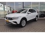 Volkswagen Tiguan 1.5 TSI Life Business|Panorama|ACC|Digital display|