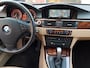 BMW 3-Serie 325i Aut 1e Eig Leder Navi Xenon Ecc