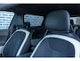 Kia EV6 GT-Line 77.4 kWh | Warmtepomp | Panoramadak | Head-up Display | 360 Graden Camera | Keyless Entry | Elektrische Achterklep | Elektrisch Verstelbare Voorstoelen | Stoelventilatie | Stoelverwarming voor en achter | Navigatie | Apple Carplay | Android Auto