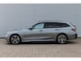 BMW 3-Serie Touring 320e M-Pakket/Pano/Trekhaak/Camera/Facelift