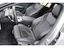 BMW 3-Serie Touring 320e M-Pakket/Pano/Trekhaak/Camera/Facelift