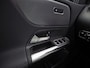 Mercedes-Benz B-klasse 200 Business Solution Luxury 163Pk Automaat (GROOT NAVI, LEDER, CAMERA, GETINT GLAS, SPORTSTOELEN, STOELVERWARMING, TREKHAAK, NIEUWE APK, NIEUWSTAAT)
