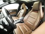 Mercedes-Benz CLA 180 AMG Sport Automaat (PANORAMADAK, GROOT NAVI, BRUIN LEDER, CAMERA, STOELVERWARMING, SPORTSTOELEN, GETINT GLAS, DIAMOND GRILL, NIEUWE APK, NIEUWSTAAT)