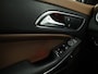 Mercedes-Benz CLA 180 AMG Sport Automaat (PANORAMADAK, GROOT NAVI, BRUIN LEDER, CAMERA, STOELVERWARMING, SPORTSTOELEN, GETINT GLAS, DIAMOND GRILL, NIEUWE APK, NIEUWSTAAT)