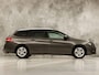 Peugeot 308 SW 1.2 PureTech Sport (PANORAMADAK, APPLE CARPLAY, GROOT NAVI, TREKHAAK, GETINT GLAS, SPORTSTOELEN, PARKEERSENSOREN, CRUISE, NIEUWSTAAT)