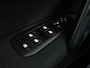 Peugeot 308 SW 1.2 PureTech Sport (PANORAMADAK, APPLE CARPLAY, GROOT NAVI, TREKHAAK, GETINT GLAS, SPORTSTOELEN, PARKEERSENSOREN, CRUISE, NIEUWSTAAT)