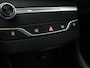 Peugeot 308 SW 1.2 PureTech Sport (PANORAMADAK, APPLE CARPLAY, GROOT NAVI, TREKHAAK, GETINT GLAS, SPORTSTOELEN, PARKEERSENSOREN, CRUISE, NIEUWSTAAT)