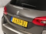 Peugeot 308 SW 1.2 PureTech Sport (PANORAMADAK, APPLE CARPLAY, GROOT NAVI, TREKHAAK, GETINT GLAS, SPORTSTOELEN, PARKEERSENSOREN, CRUISE, NIEUWSTAAT)