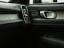 Volvo XC40 2.0 T4 Inscription 190Pk Automaat (PANORAMADAK, HARMAN/KARDON, CAMERA, MEMORY SEATS, BRUIN LEDER, APPLE CARPLAY, ZWART HEMEL, NIEUWSTAAT)