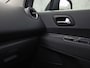 Peugeot 3008 1.2 PureTech Sport (PANORAMADAK, NAVIGATIE, CLIMATE, GETINT GLAS, SPORTSTOELEN, CRUISE, PARKEERSENSOREN, NIEUWSTAAT)