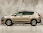 Peugeot 3008 1.2 PureTech Sport (PANORAMADAK, NAVIGATIE, CLIMATE, GETINT GLAS, SPORTSTOELEN, CRUISE, PARKEERSENSOREN, NIEUWSTAAT)