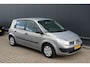 Renault Scenic 1.6-16V Privilège Comfort