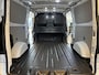 Ford E-Transit Custom 340 L2H1 Sport 71 kWh 218PK 2x Schuifdeur 2300KG Trekgewicht Carplay Navi Cruise Stuurverwarming Stoelverwarming *Nieuw*