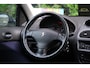 Peugeot 206 1.6-16V Gentry Premium / NWE Apk