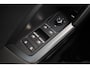 Audi Q3 45 TFSI e S edition Automaat 19 inch LMV Half Leder Navigatie Carplay Android Climate Cruise Control Parkeersensor LED