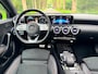 Mercedes-Benz A-klasse 200 | AMG Line | Business Solution | NL auto | Pano | Night | Sfeer | MBUX | Camera | Carplay | Wide Screen | Stoelverw