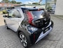 Toyota Aygo X Hybrid 115 pulse NIEUW DIRECT LEVERBAAR! PARK-SENSOREN KEYLESS CLIMA AD-CRUISE 17'' LM-VELGEN APPLE/ANDROID CAMERA LED PRIVACY GLASS