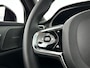 Volvo V60 T8 Plug-in hybrid AWD Plus Dark | SOH 100% | Panoramadak | 360° camera | Head-up display | Harman Kardon | Stoel- en stuurverwarming | Trekhaak