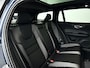 Volvo V60 T8 Plug-in hybrid AWD Plus Dark | SOH 100% | Panoramadak | 360° camera | Head-up display | Harman Kardon | Stoel- en stuurverwarming | Trekhaak