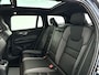 Volvo V60 T8 Plug-in hybrid AWD Plus Dark | SOH 100% | Panoramadak | 360° camera | Head-up display | Harman Kardon | Stoel- en stuurverwarming | Trekhaak
