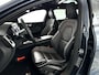 Volvo V60 T8 Plug-in hybrid AWD Plus Dark | SOH 100% | Panoramadak | 360° camera | Head-up display | Harman Kardon | Stoel- en stuurverwarming | Trekhaak