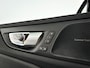 Volvo V60 T8 Plug-in hybrid AWD Plus Dark | SOH 100% | Panoramadak | 360° camera | Head-up display | Harman Kardon | Stoel- en stuurverwarming | Trekhaak