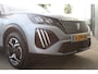 Peugeot e-2008 EV Allure 54 kWh | Warmtepomp | Fase 3 laden | 1e Eigenaar | NL auto | Navigatie | Camera | Apple carplay |