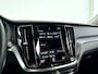 Volvo V60 B3 Essential | Parkeercamera | Cruise control | Navigatie | Trekhaak