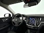 Volvo V60 B3 Essential | Parkeercamera | Cruise control | Navigatie | Trekhaak