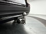 Volvo XC40 B4 Plus Dark | Parkeercamera | Stoel- en Stuurverwarming | Harman Kardon | Trekhaak
