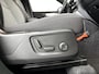 Volvo XC40 B4 Plus Dark | Parkeercamera | Stoel- en Stuurverwarming | Harman Kardon | Trekhaak