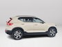 Volvo XC40 B4 Plus Dark | Parkeercamera | Stoel- en Stuurverwarming | Harman Kardon | Trekhaak
