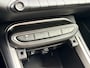 Jeep Avenger Summit 54 kWh 156 PK | ADAPTIEVE CRUISE CONTROL| SFEERVERLICHTING| DODEHOEK DETECTIE| DRAADLOZE TELEFOONLADER| JEEP PERFORMANCE LED| CAMERA + PARKEERSENSOREN| APPLE CARPLAY/ANDROID AUTO| EERSTE EIGENAAR|