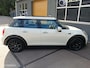 MINI Cooper 5-Deurs 1.5 panorama/navi/all season