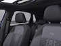 Volkswagen Polo 1.0TSI/110PK R-Line · Panoramadak · Apple/Android Car Play · Camera + Parkeersensoren · Stoelverwarming ·  Garantie t/m 31-03-2027 of 100000km.
