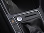 Volkswagen Polo 1.0TSI/110PK R-Line · Panoramadak · Apple/Android Car Play · Camera + Parkeersensoren · Stoelverwarming ·  Garantie t/m 31-03-2027 of 100000km.