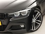 BMW 3-Serie 320i M Sport 184Pk Automaat (VIRTUAL COCKPIT, M PAKKET, GROOT NAVI, STOELVERWARMING, SPORT AUTOMAAT, SPORTSTOELEN, TREKHAAK, GETINT GLAS, PARKEERSENSOREN, NIEUWSTAAT)