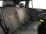 Volkswagen Tayron 1.5 eHybrid R-Line Edition | Private lease vanaf €851 | 204 pk Automaat (DSG) | Verlengde garantie | Navigatie | Panoramadak | Trekhaak (wegklapbaar) | Parkeersensoren (Park assist) | Rondomzicht camera | Stoelverwarming | R-Line |