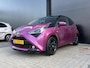 Toyota Aygo 1.0 VVT-i x-cite | Automaat! | Airco | Camera | CarPlay | Bi-Tone | Fabrieksgarantie | Super unieke uitvoering!!